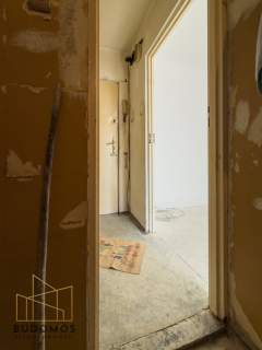 Mieszkanie do remontu - 28 m , balkon, I piętro