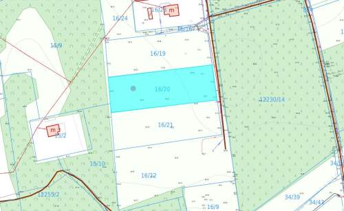 Urokliwa działka w środku lasu 3028 m2