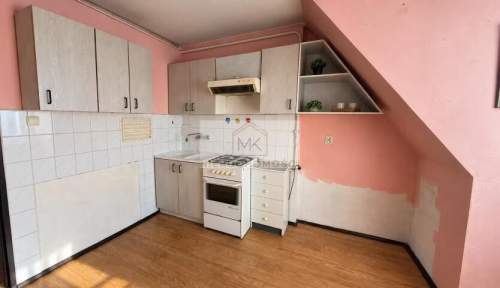 Mieszkanie 38 m2 1/2 pokoje Balkon 2 piętro Matejki , Lewin