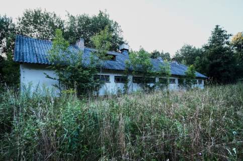 Działka zabudowana