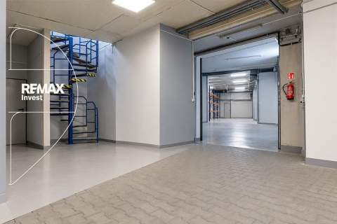 Obiekt magazynowo-usługowo-biurowy 723 m2 Bielsko