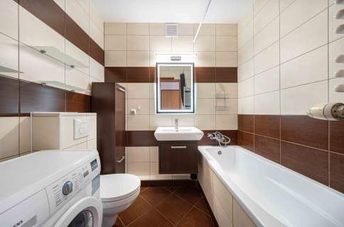 Mieszkanie dwa pokoje balkon winda Piątkowo