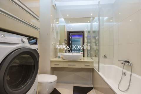 500m do metra klimatyzacja loggia garaż