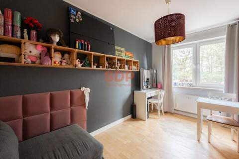 4 pokoje 2 poziomy 104 m2