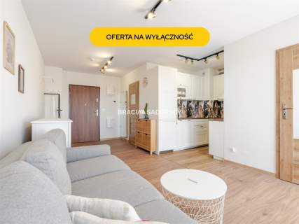 2 POKOJE 32,5 m BALKON OSTATNIE PIĘTRO