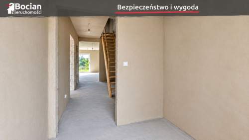 Funkcjonalny, słoneczny bliźniak z dużym ogrodem