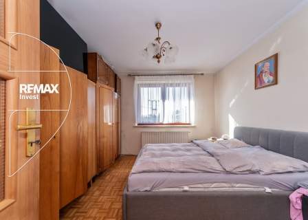 Dwa niezależne mieszkania w jednym domu