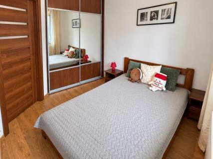 Os. Bursztynowe ul. Bałtycka - 2 pokoje, balkon i miejsce postojowe.
