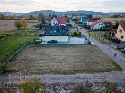 Działka budowlano-usługowa Więckowice, 590 m