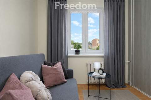 Pruszcz Gdański, 3 pok. 76 m2, balkon, dwustronne