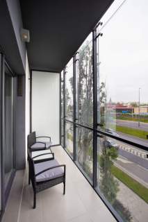 Zamieszkaj lub zarabiaj apartament, Bliska Wola