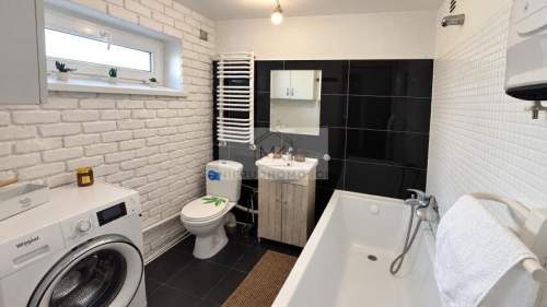 Dom 95 m2 45 m2 mieszkalne 3 pokoje Parter Garaż Łokietka, B