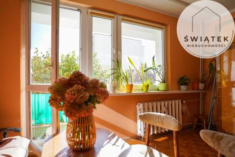 Na Skarpie 48,49 m Balkon Zieleń 1 piętro