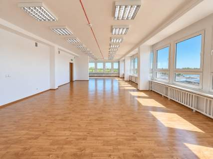 Lokal 310 m na szkolenia, pracownie, gabinety lub showroom, Bałuty