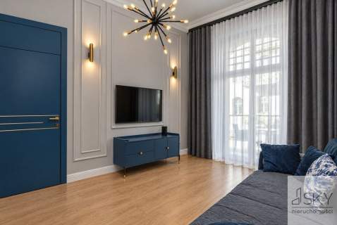 Apartament w nagrodzonej kamienicy Witolda 3840 Garaż