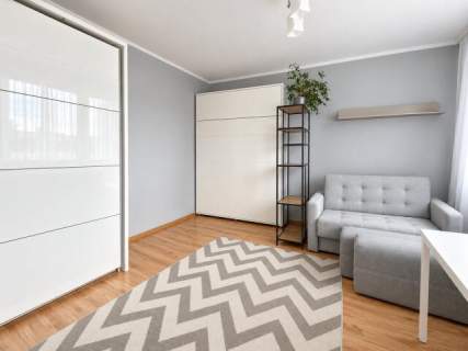 Północ 34,1 m2 3. piętro balkon do odświeżenia