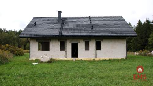Dom w otoczeniu lasu działka 2400 m