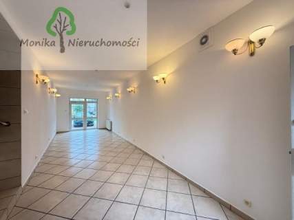 Dom z lokalem gastronomicznym 229 m2 620 m2 działki centrum