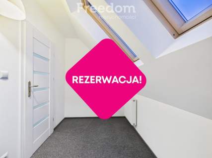 Dwupoziomowe mieszkanie z antresolą