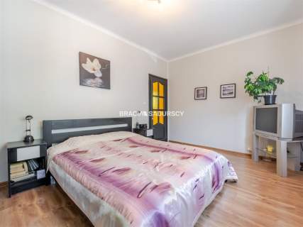 Wolnostojący dom jednorodzinny 193m2,Pcim,7 pokoi