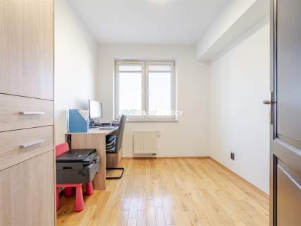 Duże dwupoziomowe mieszkanie 5 pokoi 88,8 m2 