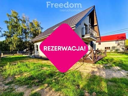 Dom z garażem i tarasem w Nowej Wsi