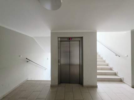 3 POKOJE - 56,10 M2 - MIEJSCE POSTOJOWE - BALKON