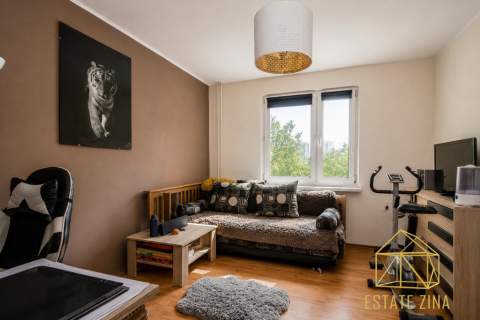 3 pokoje 73 m Balkon i piwnica Dywizjonu 303, Kraków