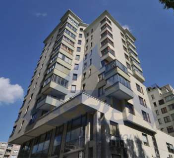 Biuro do wynajęcia 121 m2 ul. Al. Jana Pawła II