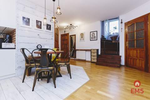Dom 247 m , 9 pokoi, garaż i sauna   Suwałki