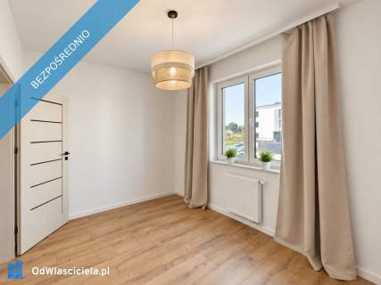 Nowe, wykończone 2 pokoje Ustawny salon Balkon