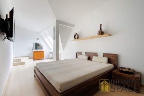 Dwupoziomowe 100m2 Sauna Kominek Garaż