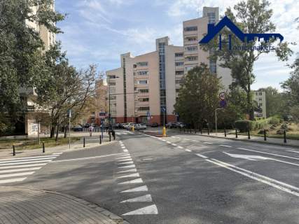 2 pokoje Metro Balkon Ogród Blisko Łaziene