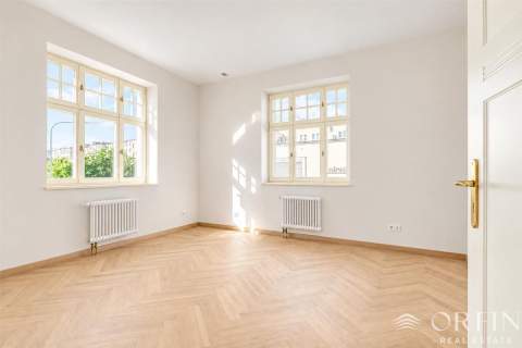 PRESTIŻ.-WILLA SZCZĘŚĆ BOŻE PARK.7 AUT-37 tys.zł