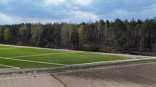 Działka budowlana w pierwszej linii lasu.
