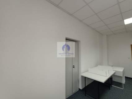Wola lokal biurowo-usługowy 17m2 do wynajęcia