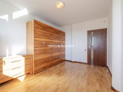 Bronowice Salwator Tower 13 piętro widok balkon