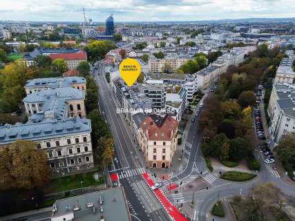 Duża witryna / główna ulica / Hala Targowa