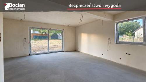 Nowoczesny bliźniak w stanie deweloperskim-Banino