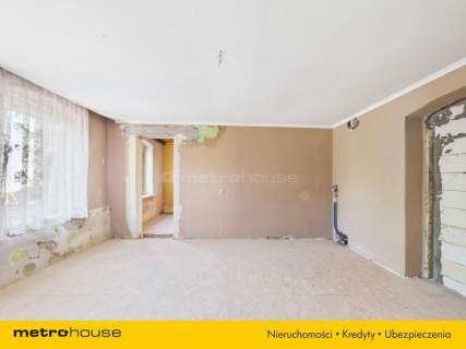 33,72 m2-parter miejsce postojowe - do wykończenia