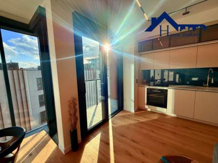 Apartament pełen światła 81 m , 3 pokoje Towarowa Towers, Met