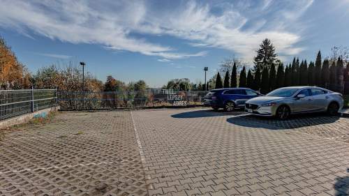 3 pok z ogródkiem, 2 miejsca parkingowe w cenie