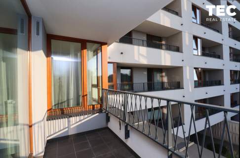 2 pokoje Karolkowa 7 Balkon Garaż Metro 5 min