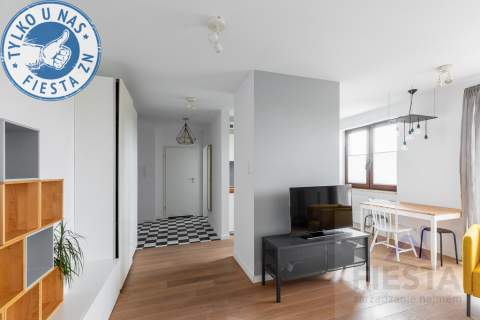 ul. Brzeska, przestronny balkon, garaż