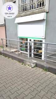 Sklep z witrynami w super lokalizacji