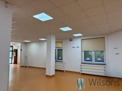 LOKAL USŁUGOWO-HANDLOWY 200 M NA BEMOWIE PARTER