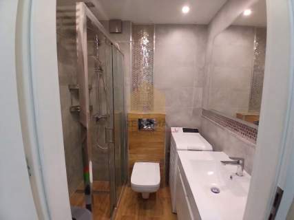 Bezczynszowe 1 piętro balkon piwnica