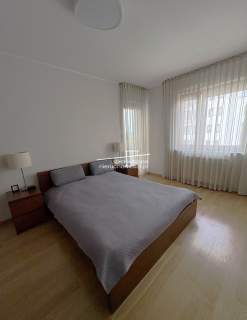 jasne, ciche 4 pokojowe w apt. na Mokotowie, 2 laz