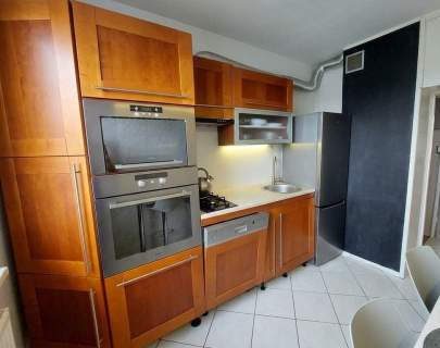 Rozkładowe 3 pokoje 56m2, balkon,piwnica - Rydla47
