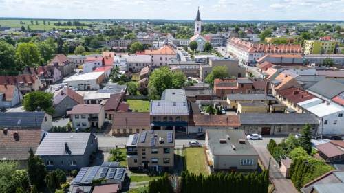 Przestronny budynek mieszkalno-usługowy